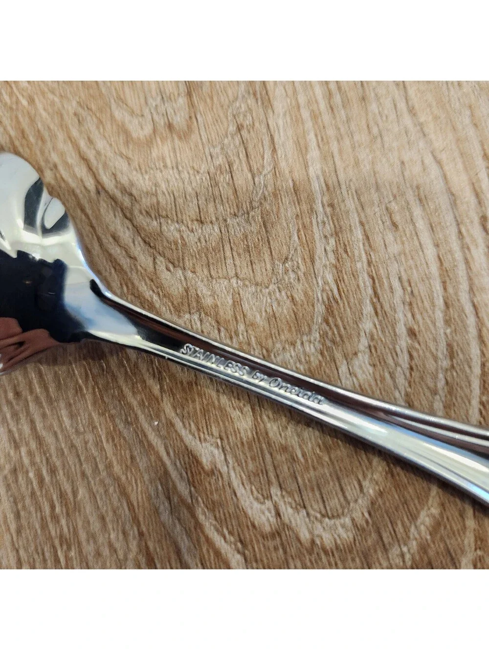 Sugar Spoon Oneida ARBOR AMERICAN HARMONY Stainless Beaded Shell Shaped 6 3/8